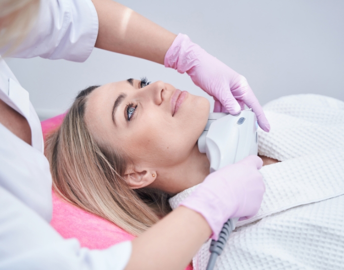 How Laser Skin Tightening Procedures Work for Firmer Skin?