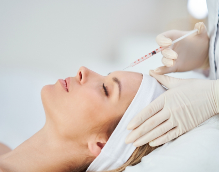 Botox vs Fillers: Differences, Benefits & Which Is Better?
